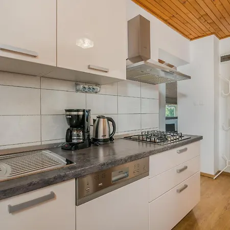 Apartmani M Baska  Exterior photo