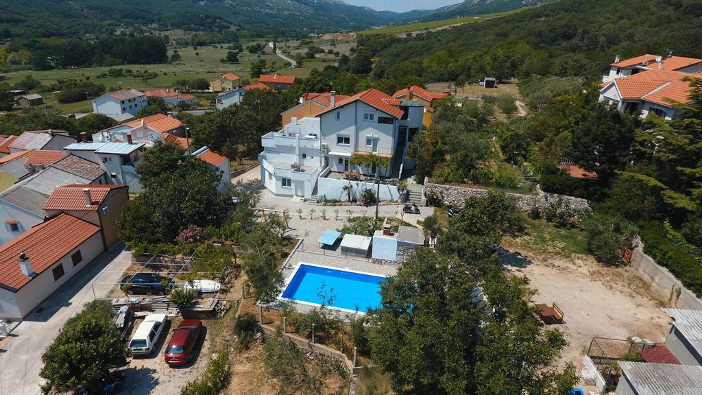 Mihaela Ii Apartament Baška